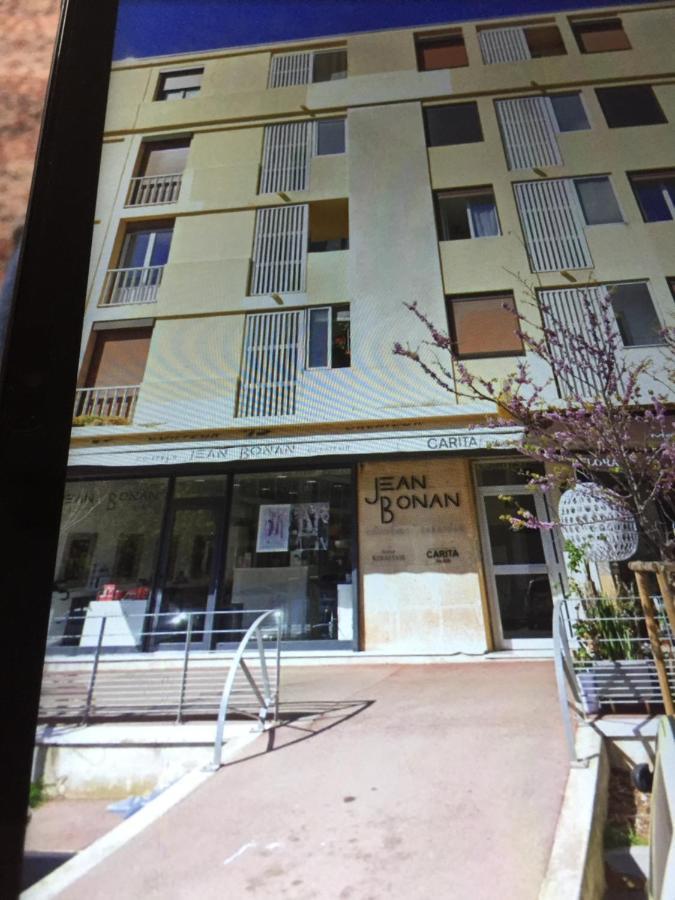 200M De La Plage ,3Mn Du Port A 50M Du Centre Ville 카리르루에 외부 사진