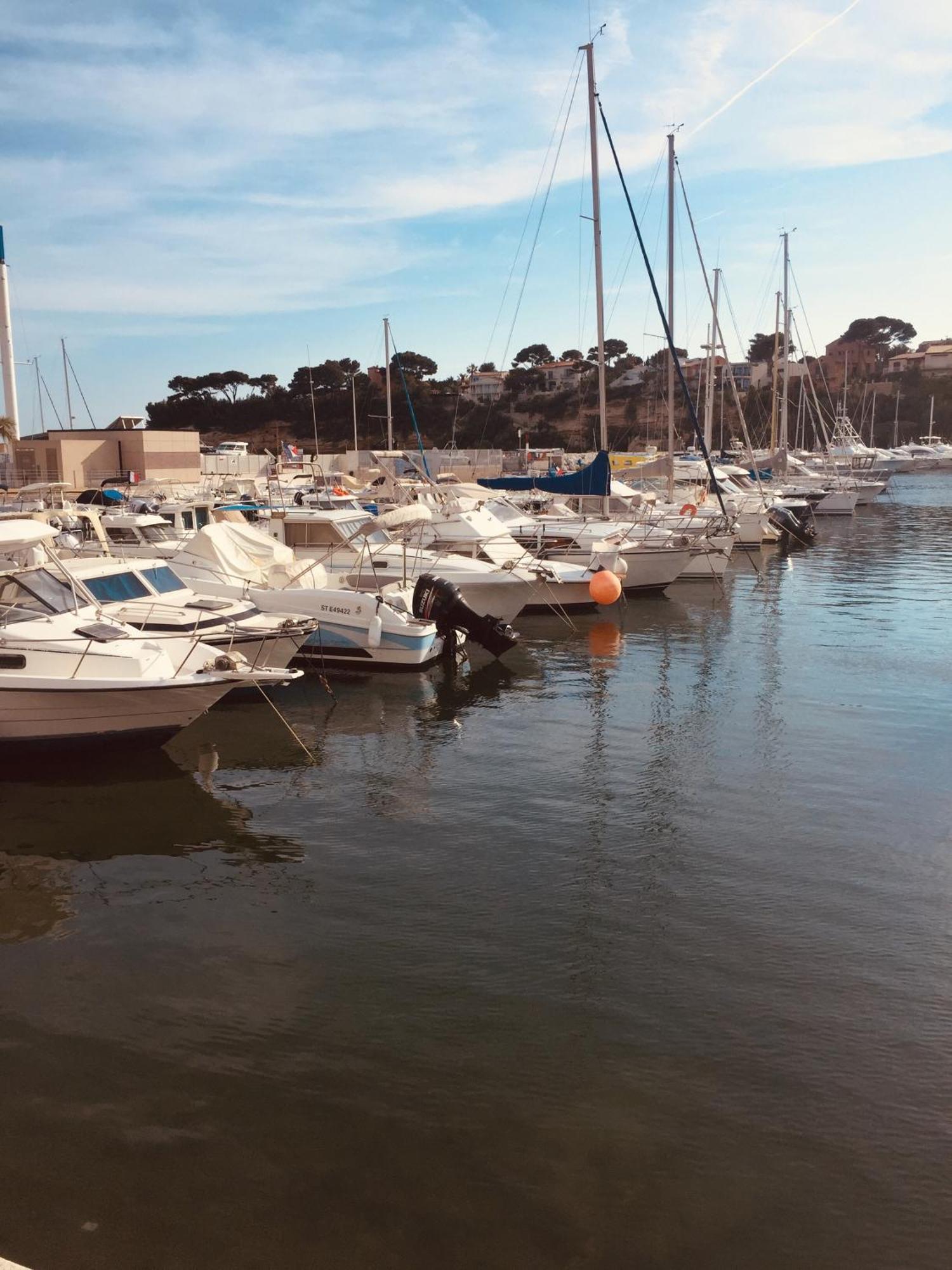 200M De La Plage ,3Mn Du Port A 50M Du Centre Ville 카리르루에 외부 사진